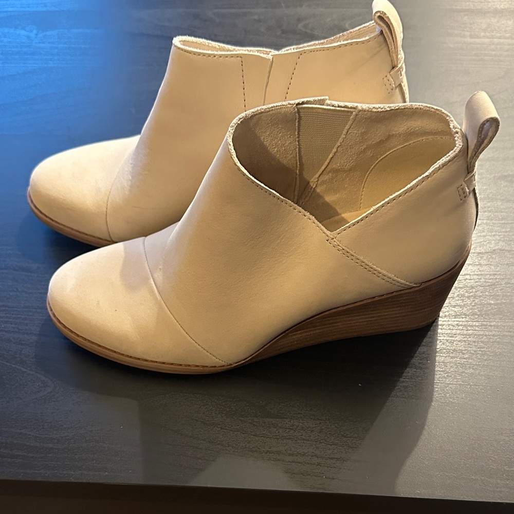 Toms Tan Wedge Ankle Boots